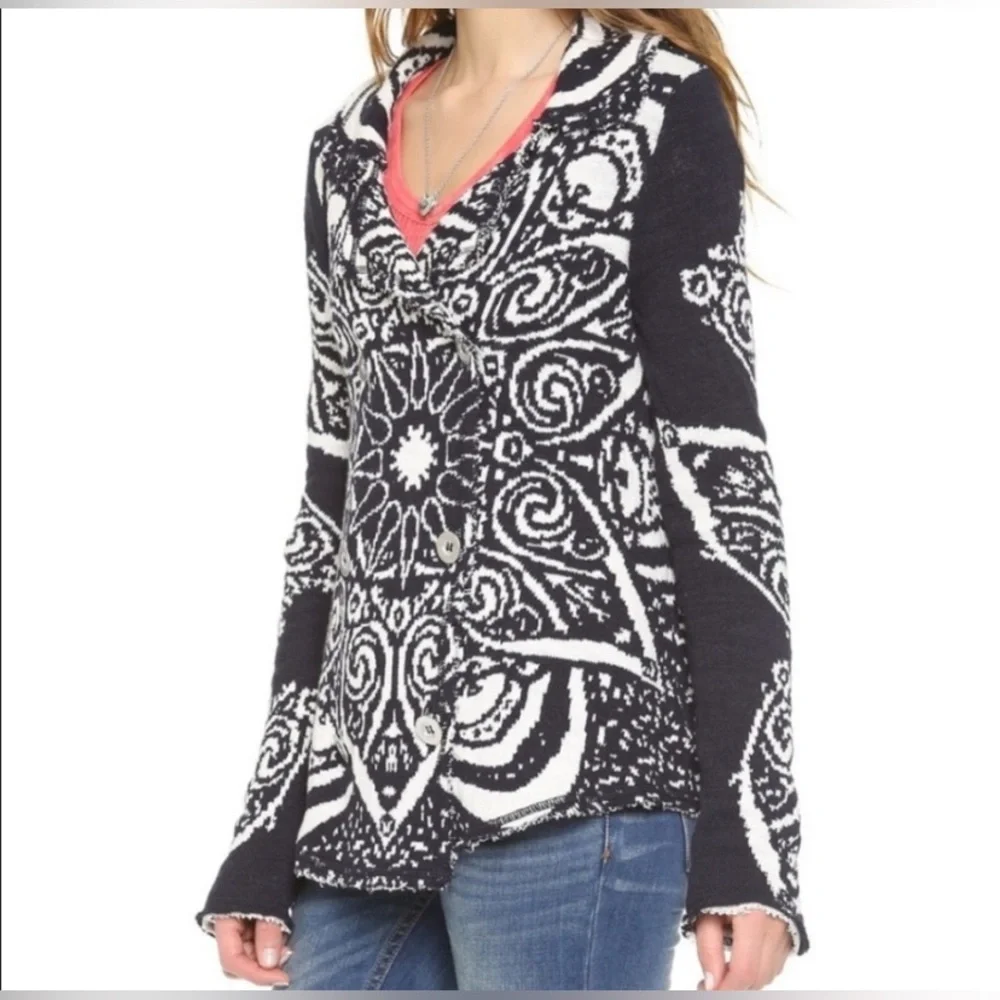 Free People Smitten Kitten Mandala Cardigan Black/White Small GUC!